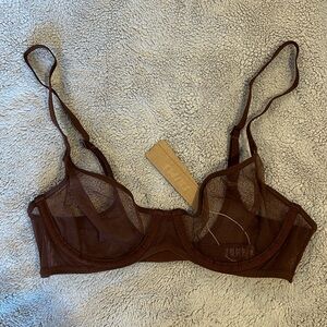 Skims mesh bra